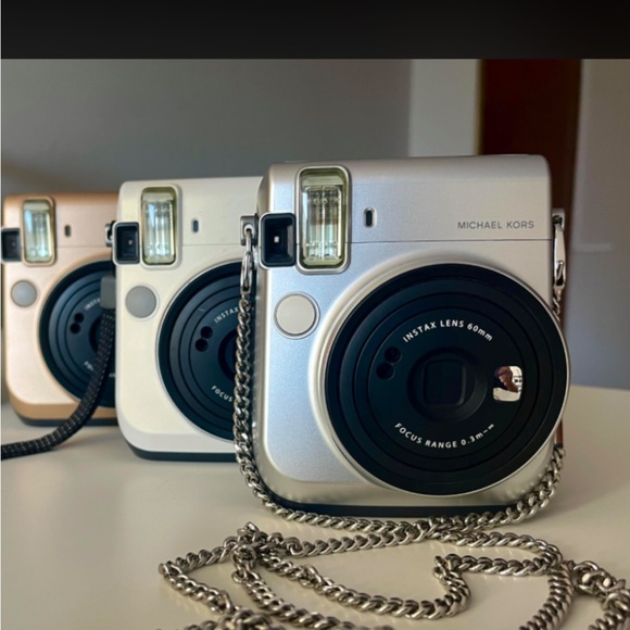 Nib Michael Kors Gold Fuji film Instax Polaroid camera - Picture 7 of 7